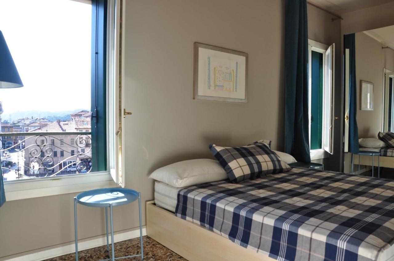 Piazza Alta Penthouse Leilighet Bassano del Grappa Eksteriør bilde